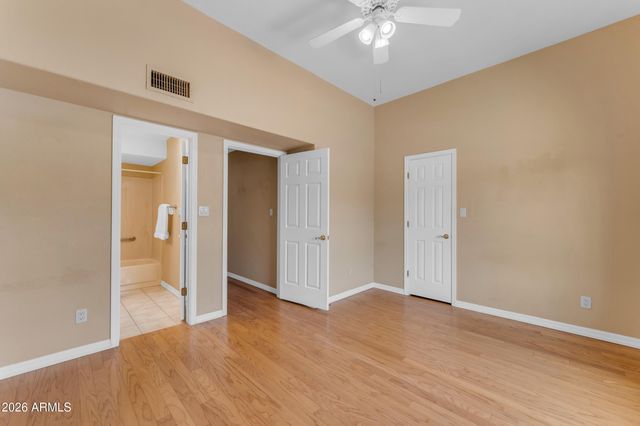 5822 W ABRAHAM Lane, Glendale, AZ 85308