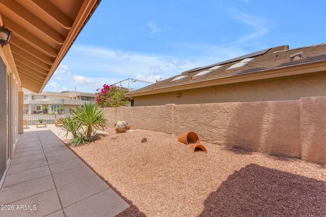 5822 W ABRAHAM Lane, Glendale, AZ 85308