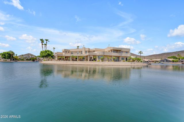 5822 W ABRAHAM Lane, Glendale, AZ 85308