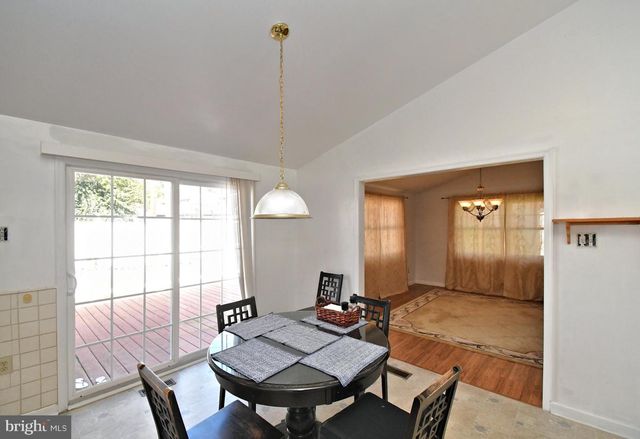 330 CROSSFIELD RD, King Of Prussia, PA 19406