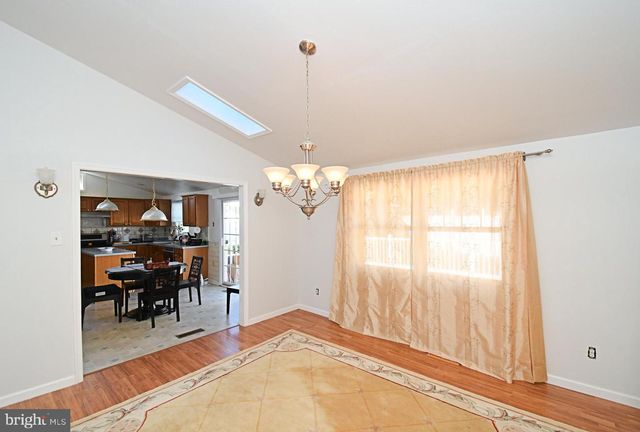 330 CROSSFIELD RD, King Of Prussia, PA 19406