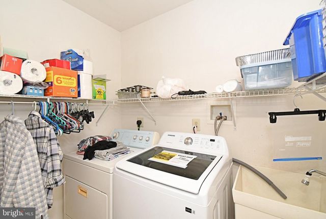 330 CROSSFIELD RD, King Of Prussia, PA 19406