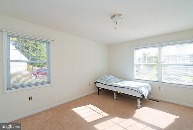 330 CROSSFIELD RD, King Of Prussia, PA 19406