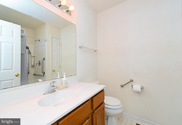 330 CROSSFIELD RD, King Of Prussia, PA 19406