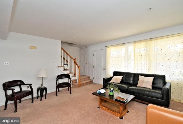 330 CROSSFIELD RD, King Of Prussia, PA 19406