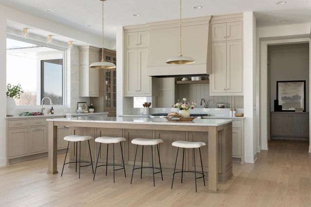 5946 Kochs Crossing, Independence, MN 55359