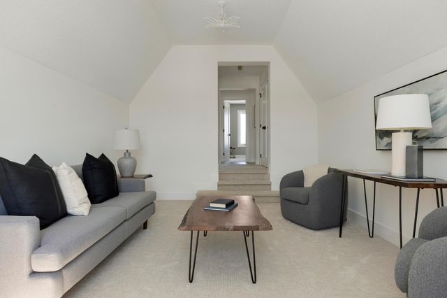 5946 Kochs Crossing, Independence, MN 55359