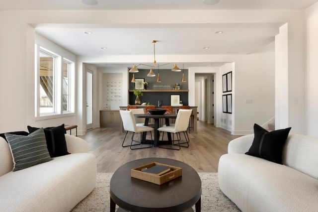 5946 Kochs Crossing, Independence, MN 55359