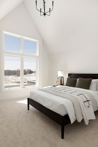 5946 Kochs Crossing, Independence, MN 55359