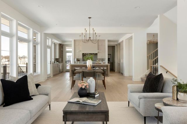 5946 Kochs Crossing, Independence, MN 55359