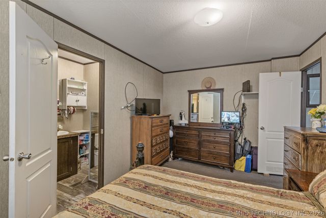 941 W 139th Place, Glenpool, OK 74033