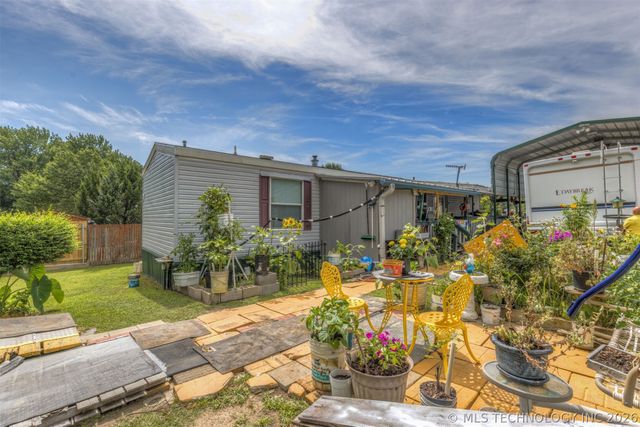 941 W 139th Place, Glenpool, OK 74033