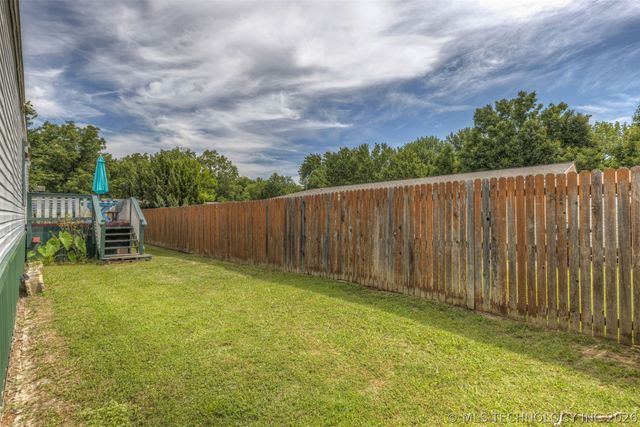 941 W 139th Place, Glenpool, OK 74033