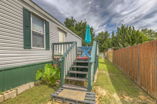 941 W 139th Place, Glenpool, OK 74033