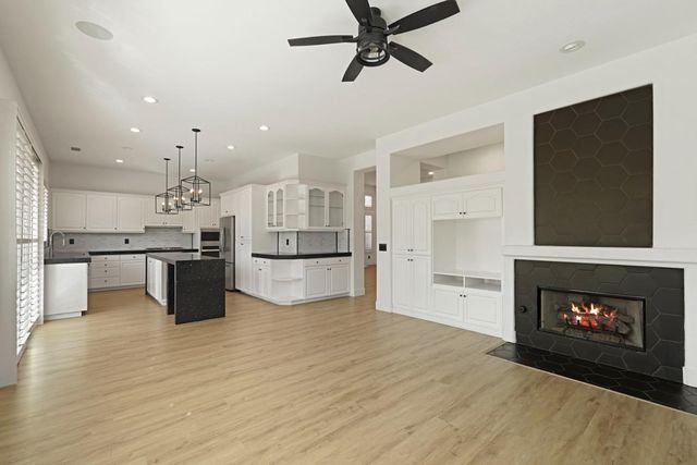 2012 Providence Way, Lodi, CA 95242