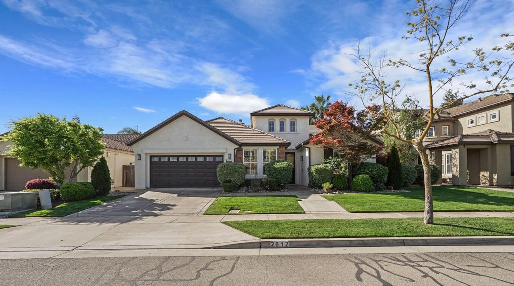2012 Providence Way, Lodi, CA 95242