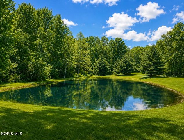 4737 S Berkey Southern Road, Swanton, OH 43558