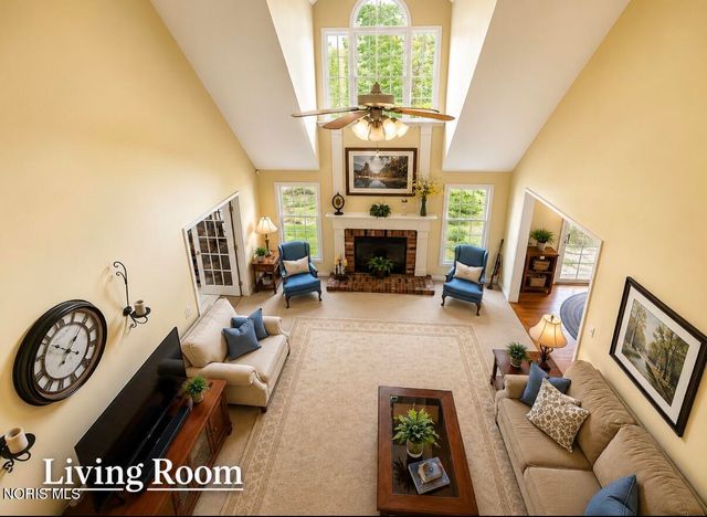 4737 S Berkey Southern Road, Swanton, OH 43558