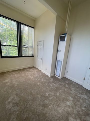 60 North Main Street 112, Natick, MA 01760