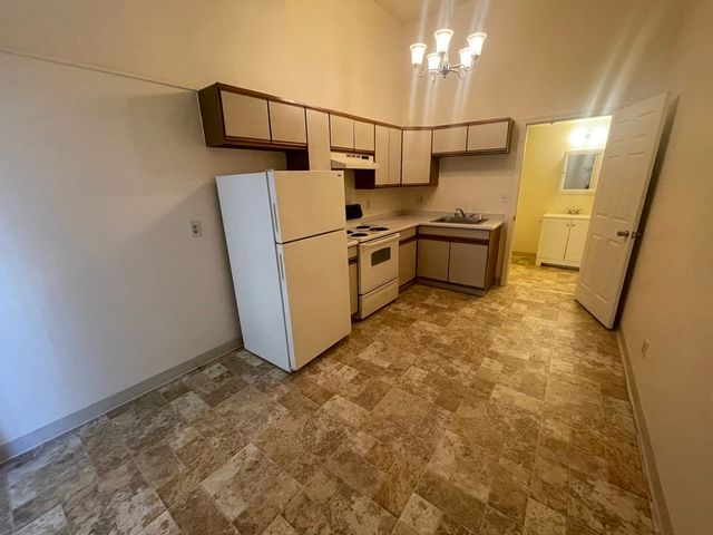 60 North Main Street 112, Natick, MA 01760