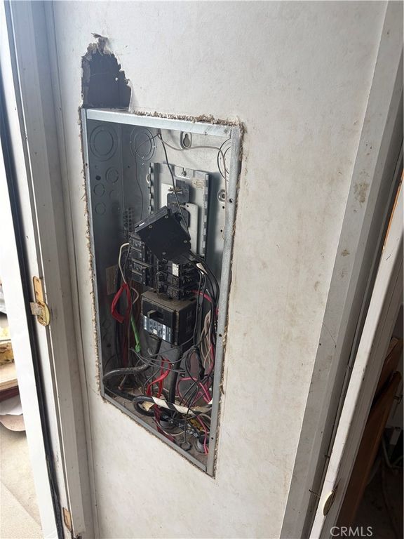 Image 12 of property listing at 61200 Indian Paint Brush Road, Anza, CA 92539