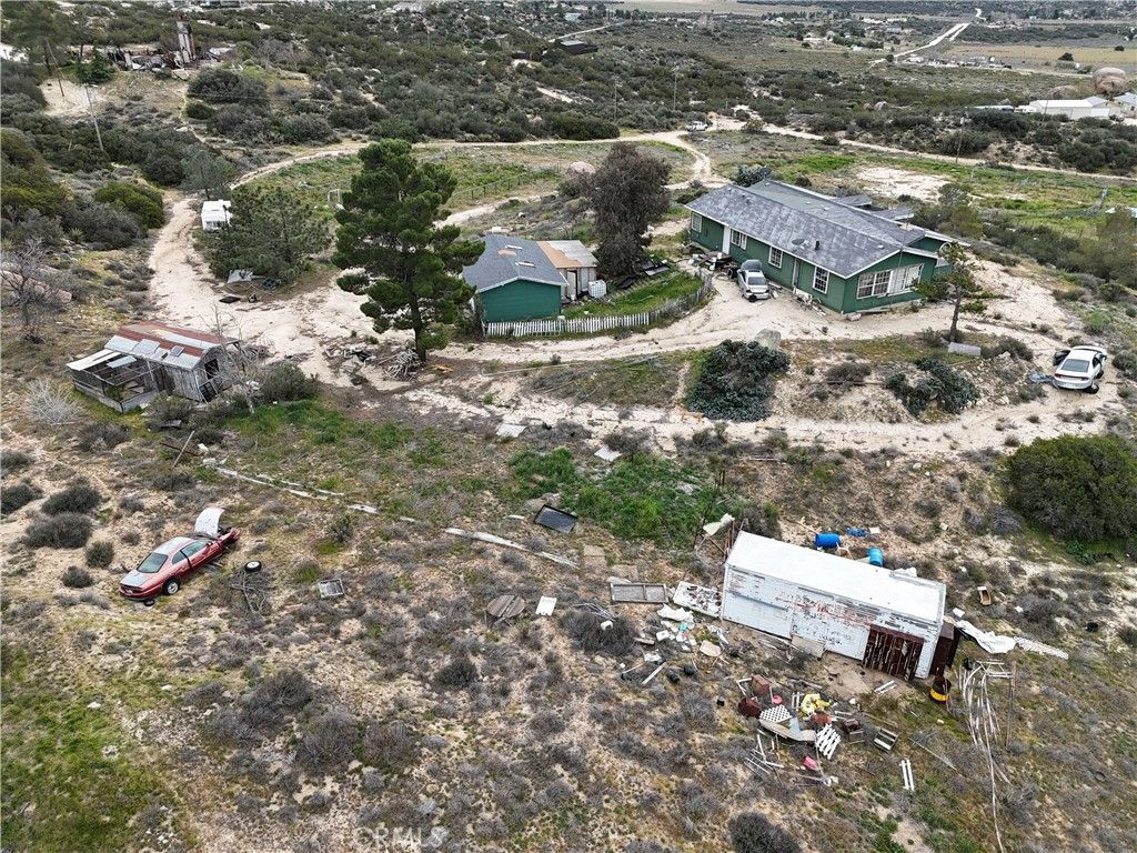 Image 2 of property listing at 61200 Indian Paint Brush Road, Anza, CA 92539