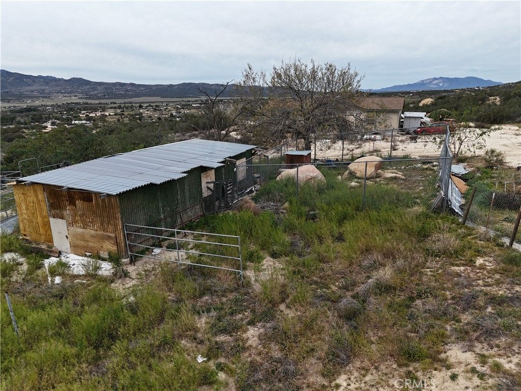 Image 21 of property listing at 61200 Indian Paint Brush Road, Anza, CA 92539