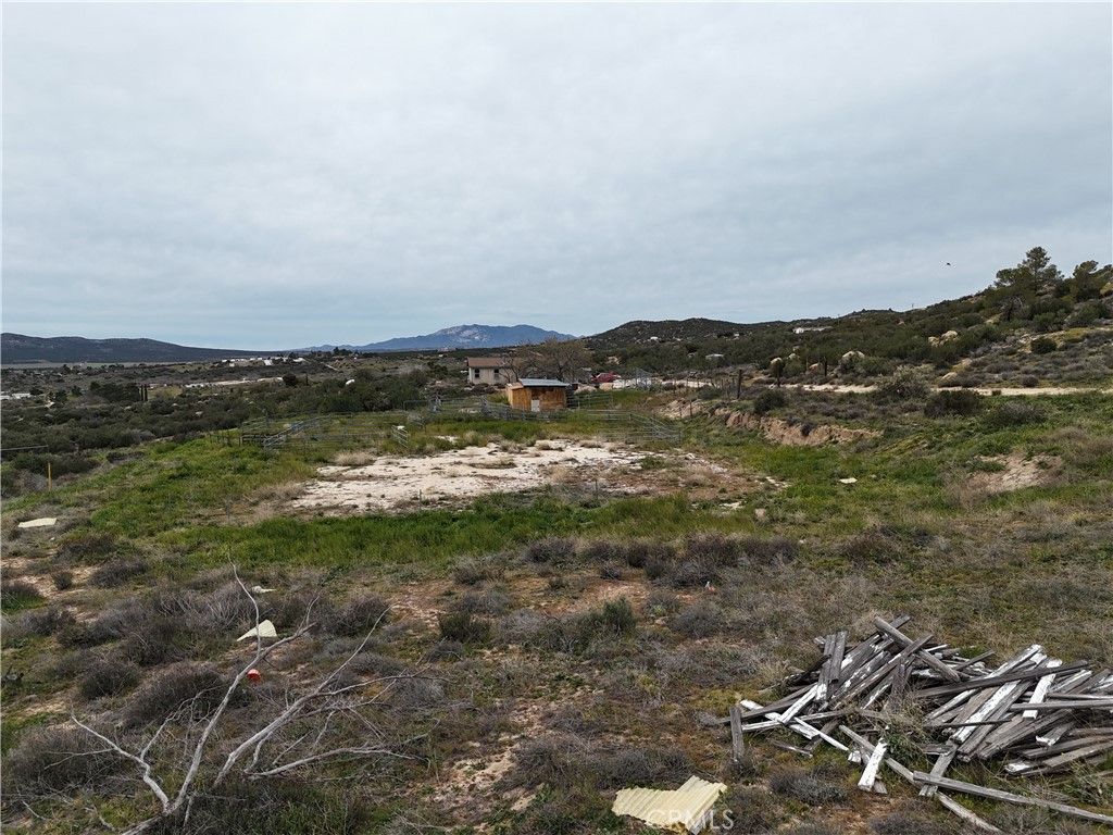 Image 23 of property listing at 61200 Indian Paint Brush Road, Anza, CA 92539