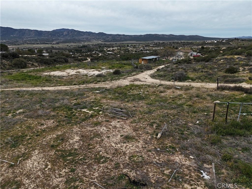 Image 24 of property listing at 61200 Indian Paint Brush Road, Anza, CA 92539