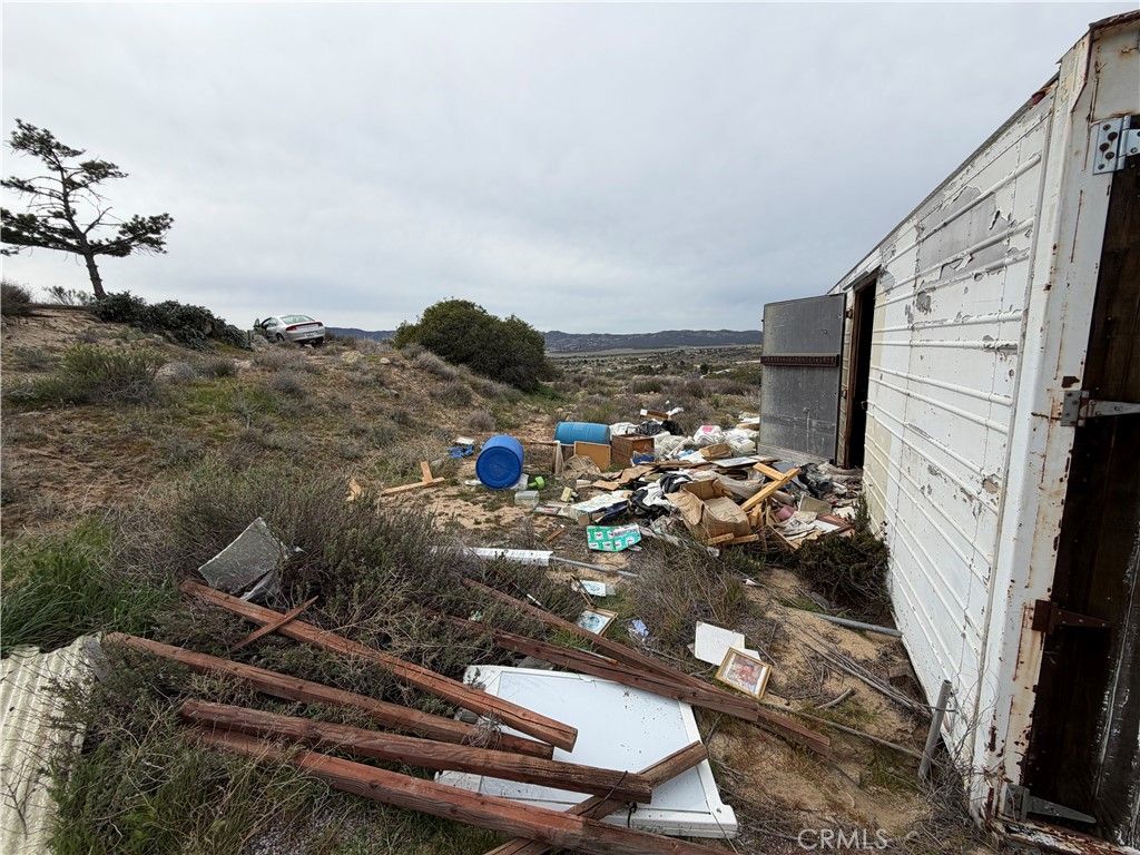 Image 64 of property listing at 61200 Indian Paint Brush Road, Anza, CA 92539