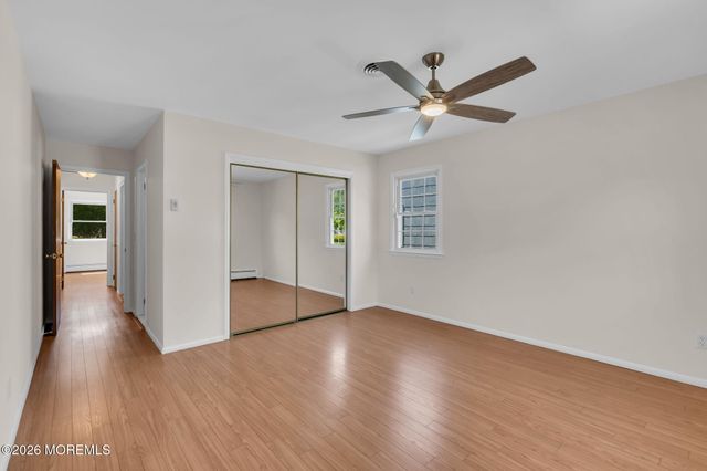 13 Killington Road, Toms River, NJ 08757