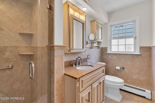 13 Killington Road, Toms River, NJ 08757