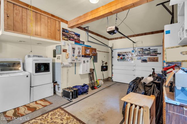 13 Killington Road, Toms River, NJ 08757