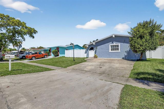 217 SE 5th St, Dania Beach, FL 33004
