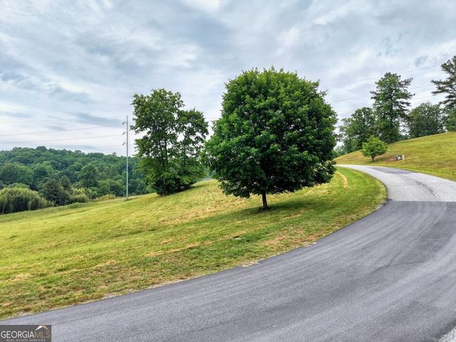 RIVERSIDE ON LA Madeline, Blairsville, GA 30512