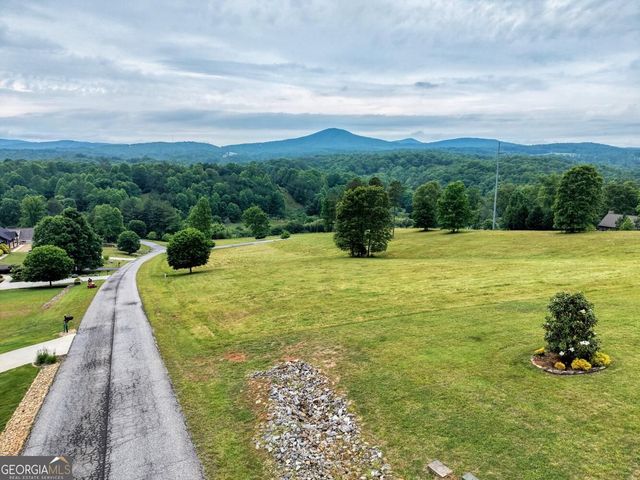 RIVERSIDE ON LA Madeline, Blairsville, GA 30512
