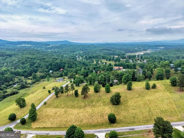 RIVERSIDE ON LA Madeline, Blairsville, GA 30512