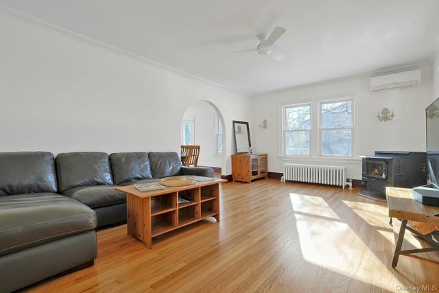 50 Farrington Road, Croton-on-hudson, NY 10520