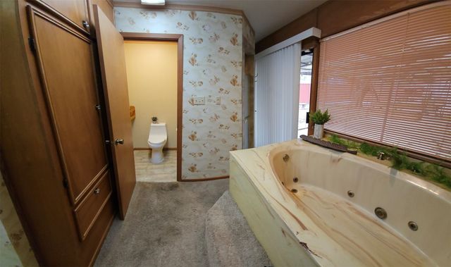 2725 Robertson Drive, Abilene, TX 79606