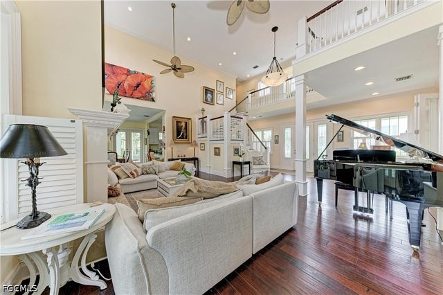 793 Jungle Queen WAY, Longboat Key, FL 34228