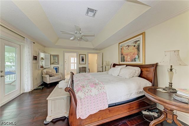 793 Jungle Queen WAY, Longboat Key, FL 34228