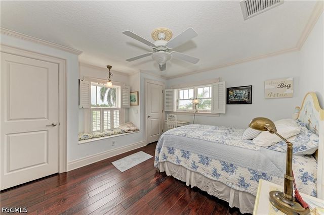 793 Jungle Queen WAY, Longboat Key, FL 34228