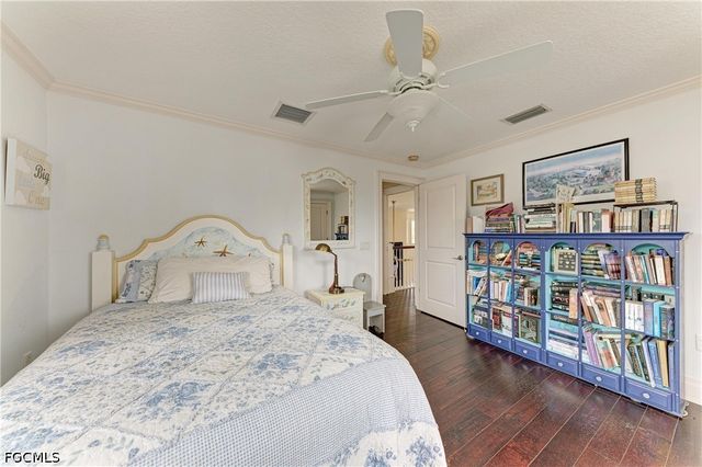 793 Jungle Queen WAY, Longboat Key, FL 34228