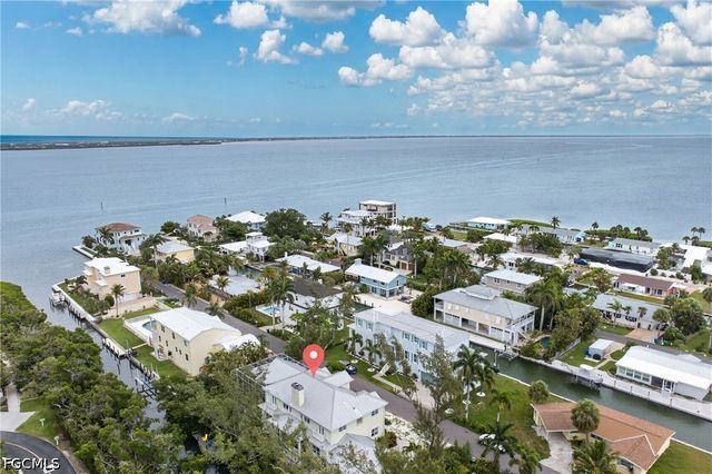 793 Jungle Queen WAY, Longboat Key, FL 34228