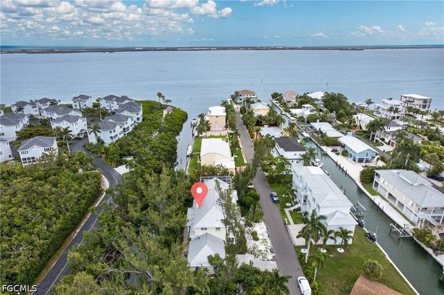 793 Jungle Queen WAY, Longboat Key, FL 34228