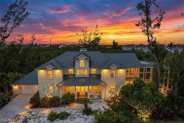 793 Jungle Queen WAY, Longboat Key, FL 34228
