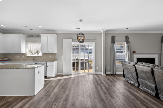 1431 Brighton Ave., Myrtle Beach, SC 29588