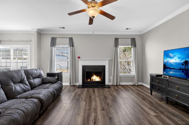 1431 Brighton Ave., Myrtle Beach, SC 29588