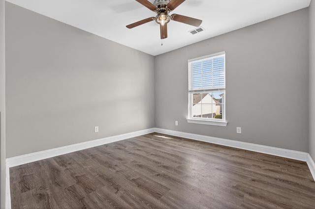 1431 Brighton Ave., Myrtle Beach, SC 29588