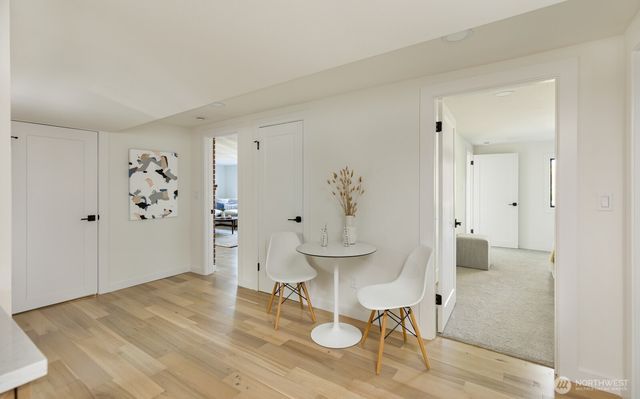 3430 39th Avenue W, Seattle, WA 98199